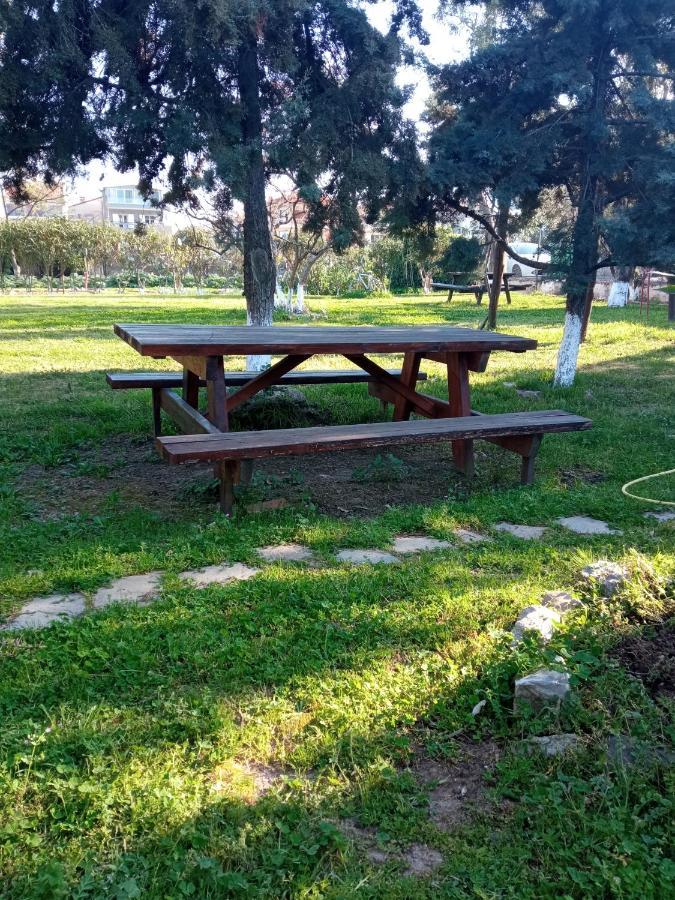 Sofia'S Garden Apartman Néa Péramos Kültér fotó