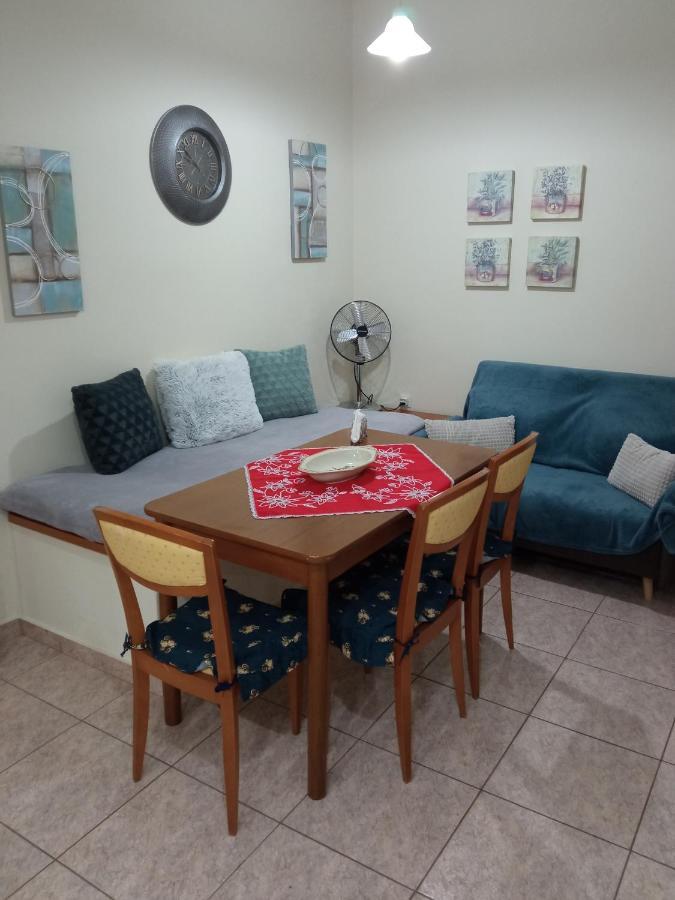 Sofia'S Garden Apartman Néa Péramos Kültér fotó