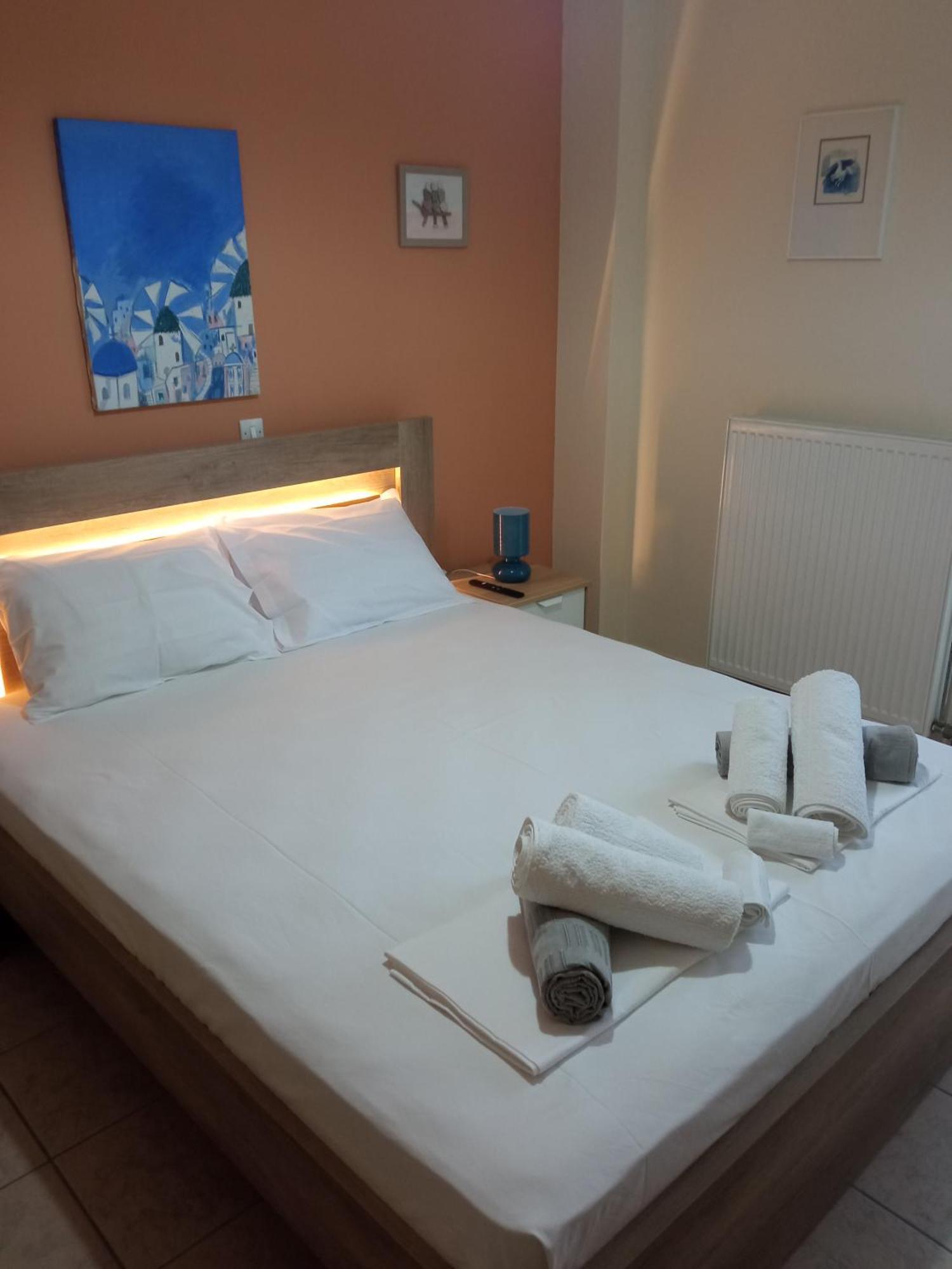 Sofia'S Garden Apartman Néa Péramos Kültér fotó